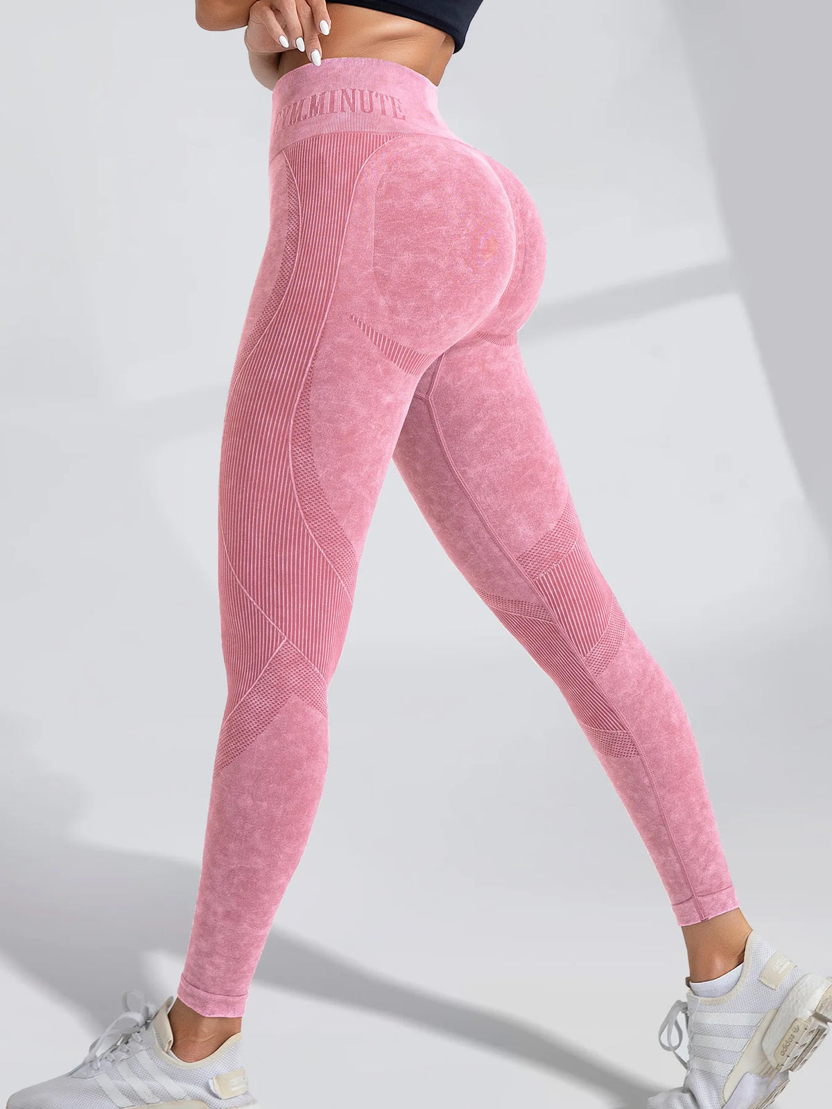 Legginsy bezszwowe push-up - kolor rozowy
